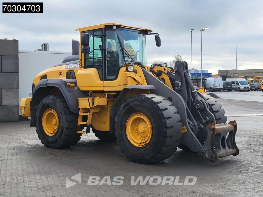 Volvo L110 H CDC - 3rd Function Photo 8