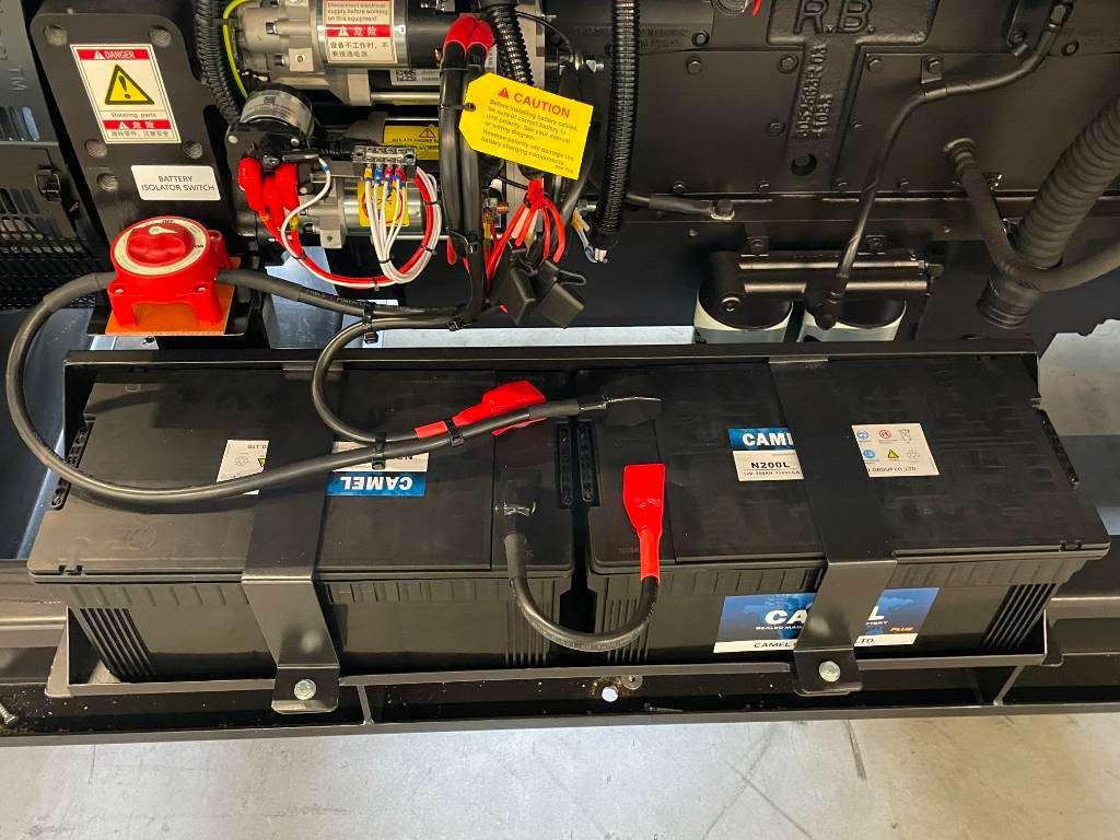 Cummins KTA38-G5 - 1.100 kVA Generator - DPX-18814 Photo 22