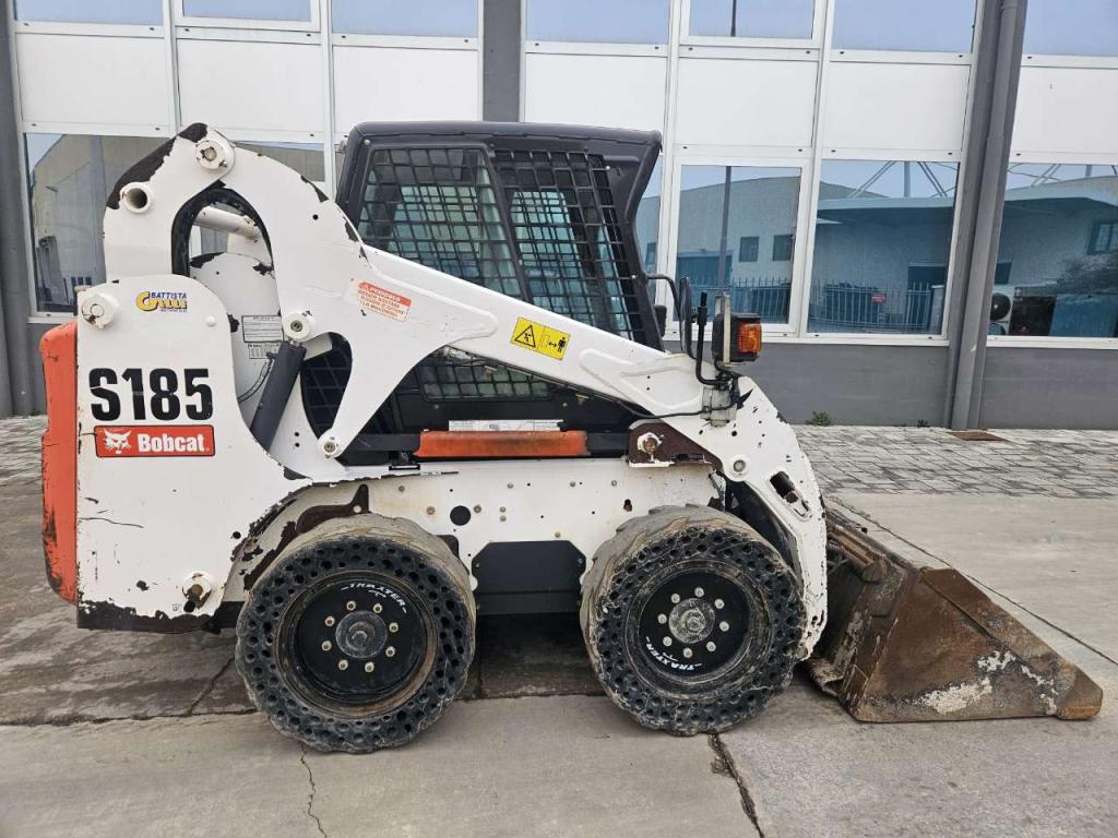 Bobcat S185 Photo 4