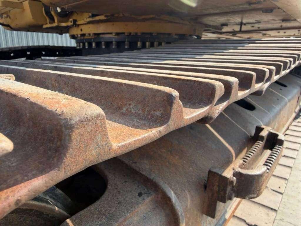 Caterpillar 323D L Photo 18