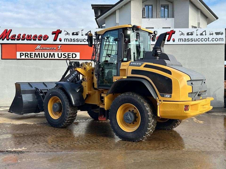 Volvo L45H Photo 3