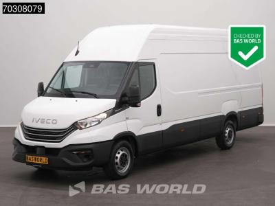 Iveco Daily 35S18 3.0L Automatic High Roof 180HP ACC Airco Camera CarPlay Parking Sensors Seatheating 3,5 en vente par BAS World B.V.