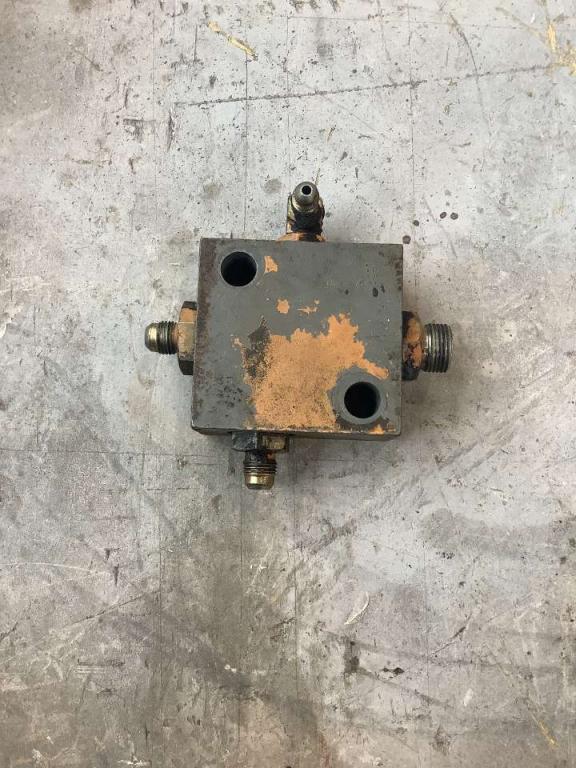 Vanne de commande d’avancement pour Fiat Hitachi EX 235 Photo 1