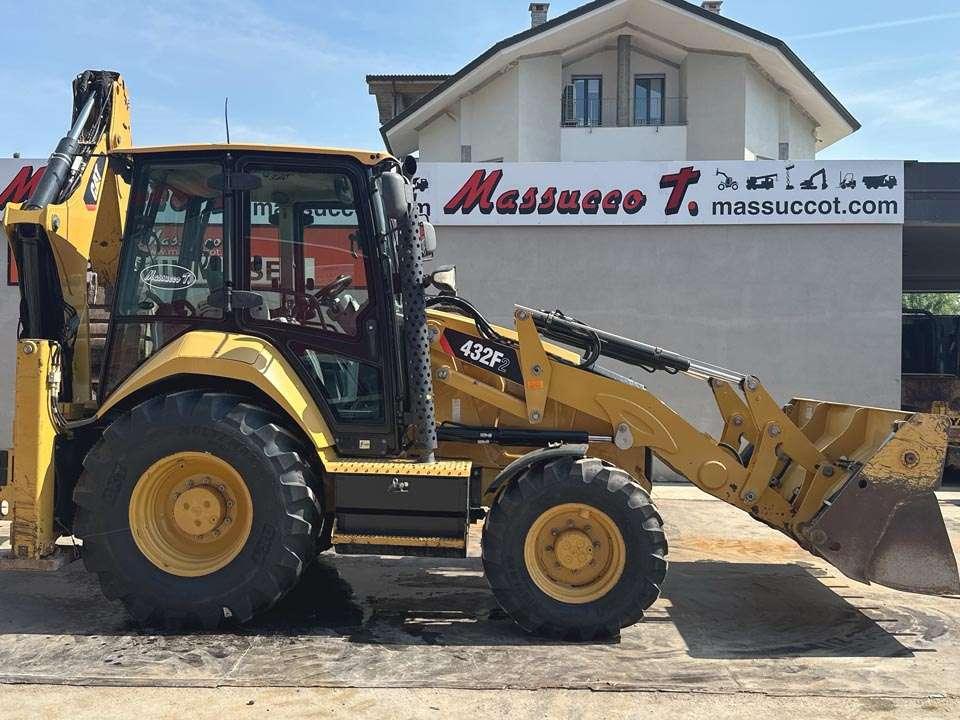 Caterpillar 432F2 4x4 Photo 20