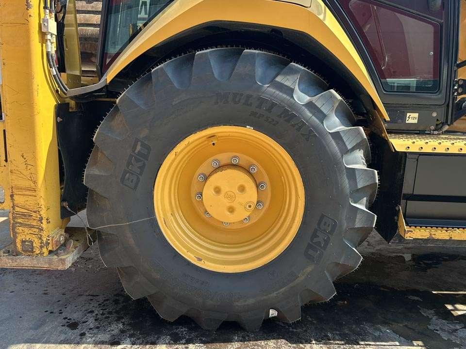 Caterpillar 432F2 4x4 Photo 3