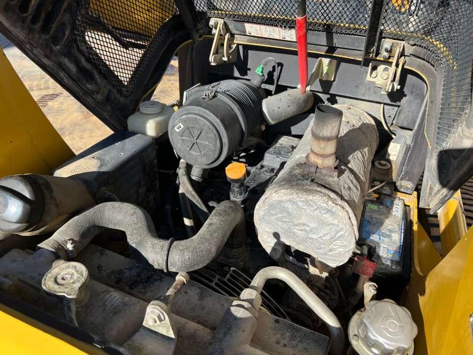 Komatsu CK 20 HF Photo 9