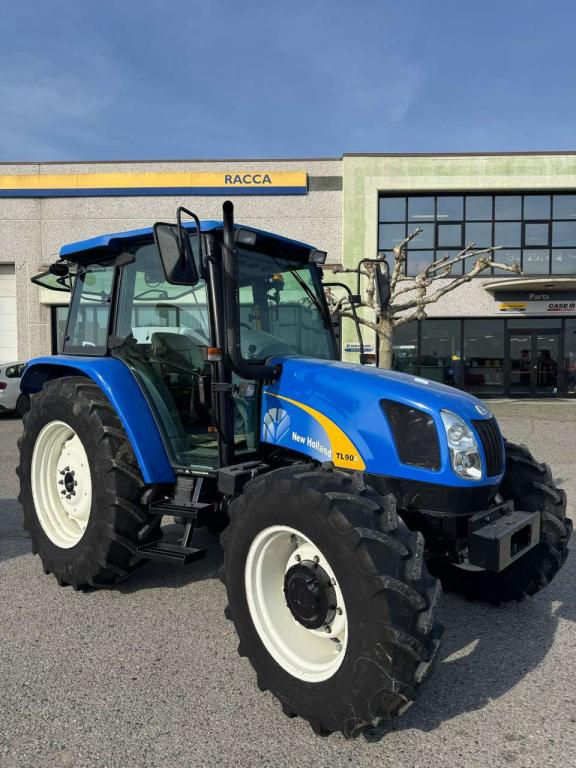 New Holland TL90A Photo 1