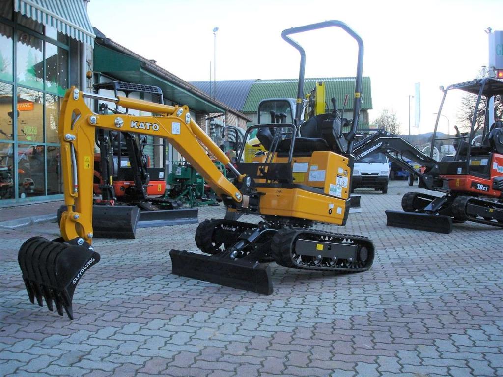 Kato HD 12 VXE - MOTORE YANMAR CARRO ALLARGABILE Photo 1