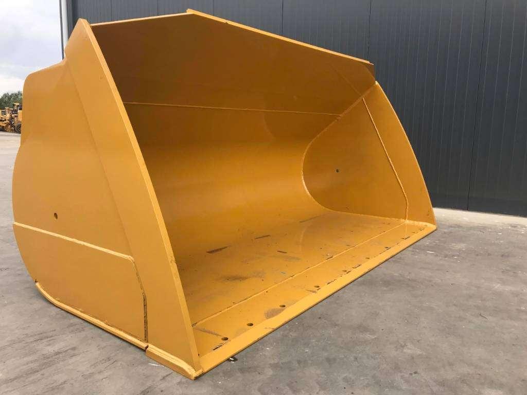 Caterpillar 938M Photo 2