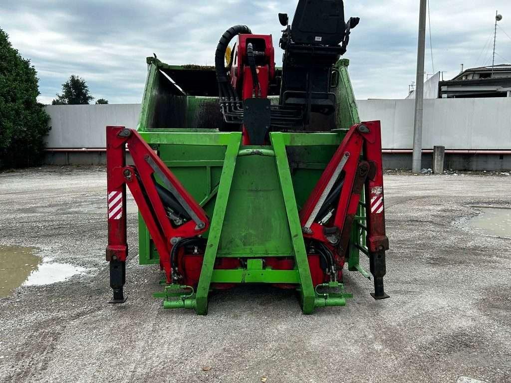 Mec SCARRABILE USATO CON COPERCHIO E GRU Photo 3