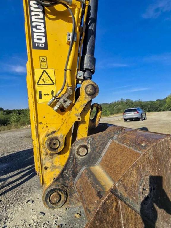 JCB JS235HD Photo 11