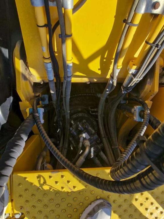JCB JS235HD Photo 12