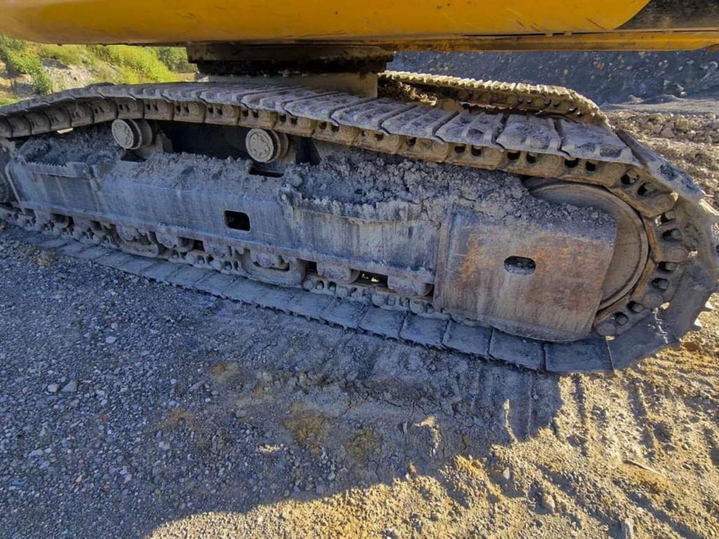 JCB JS235HD Photo 15