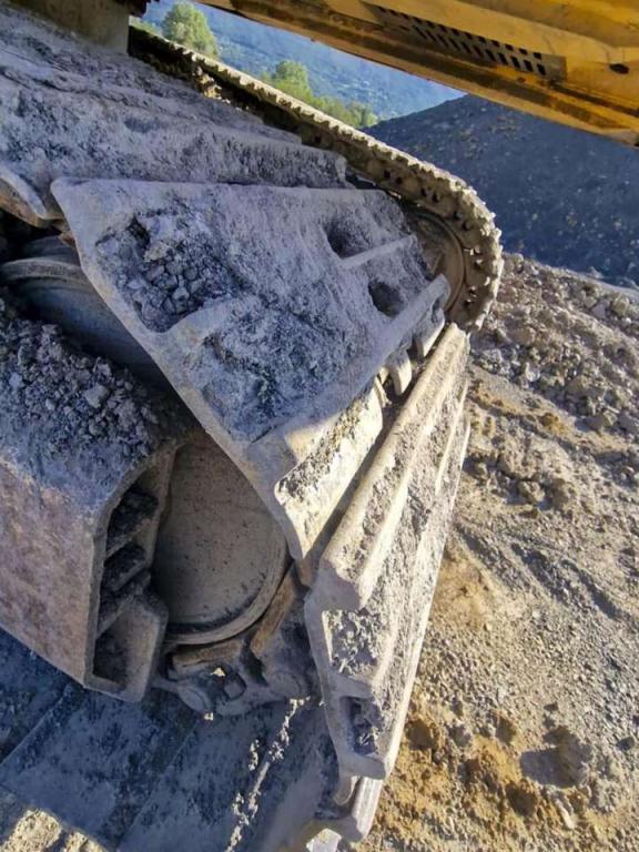 JCB JS235HD Photo 16