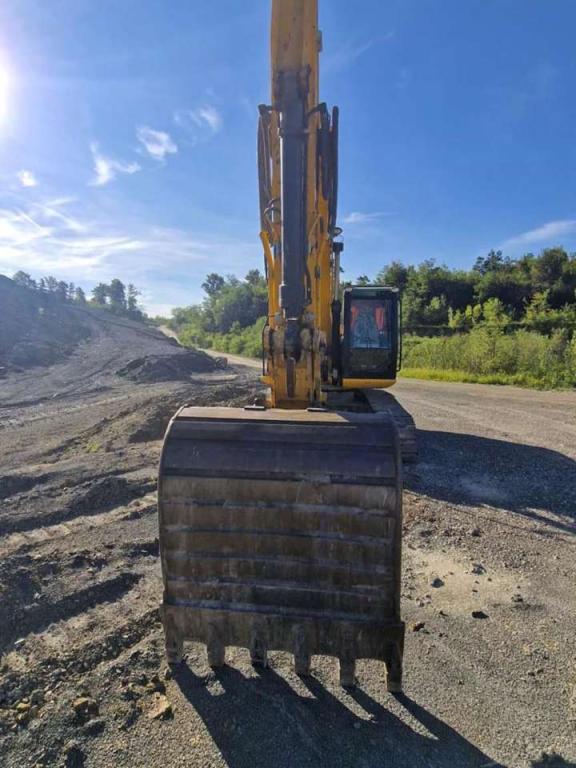 JCB JS235HD Photo 9