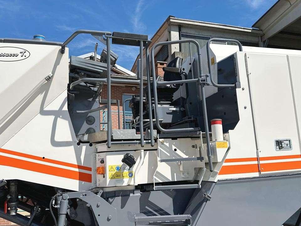 Wirtgen W220 Photo 13