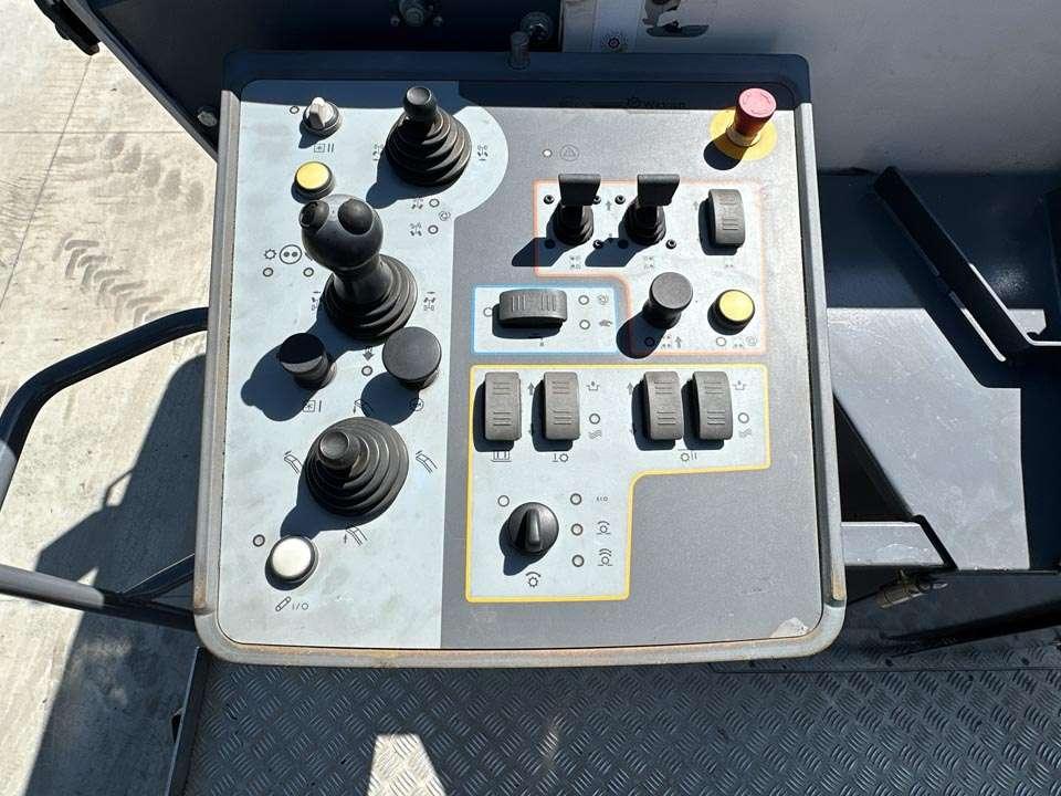 Wirtgen W220 Photo 15