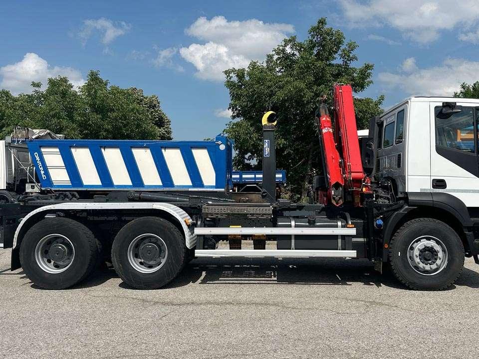 Iveco Trakker 450 6x4 Photo 23