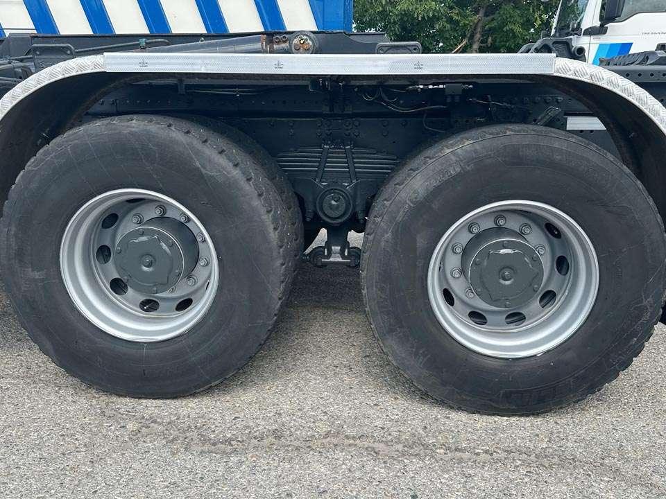 Iveco Trakker 450 6x4 Photo 7