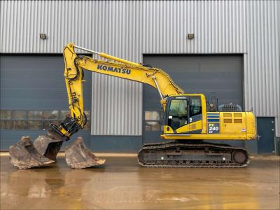 Komatsu PC240LC-10 en vente par Big Machinery