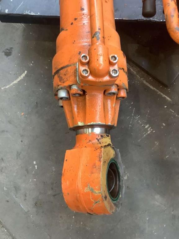 Piston de levage pour Fiat Hitachi FH 200 E Photo 4