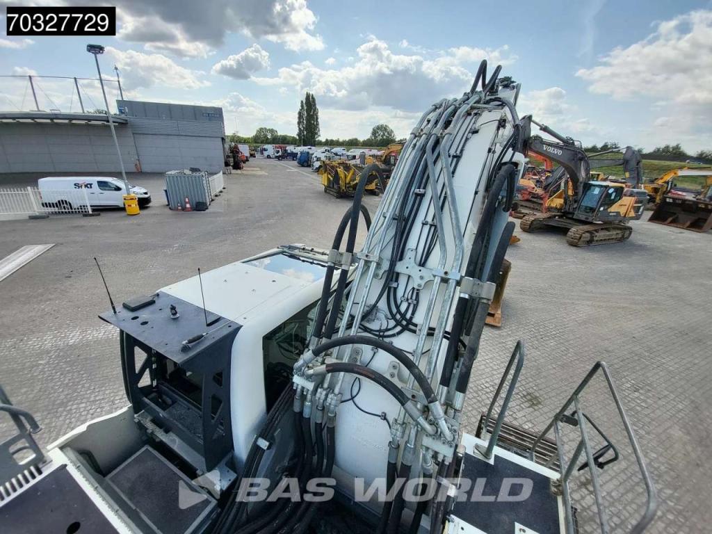 Liebherr R956 HD Photo 26