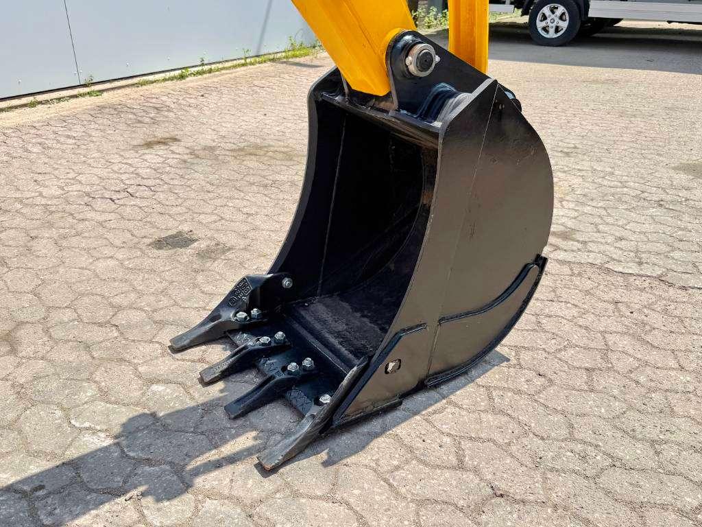 JCB 3DX / 3CX Plus 4WD - New / Unused/ Hammer Lines AC Photo 21