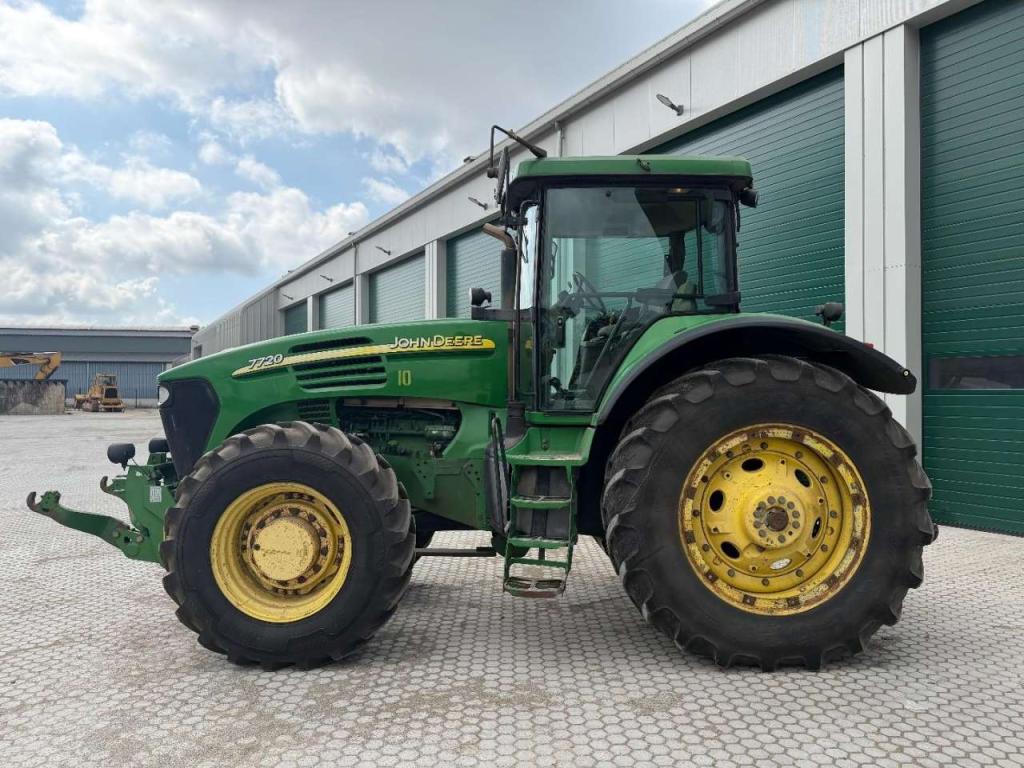 John Deere 7720 PQ - No TLS - Good Condition Photo 2
