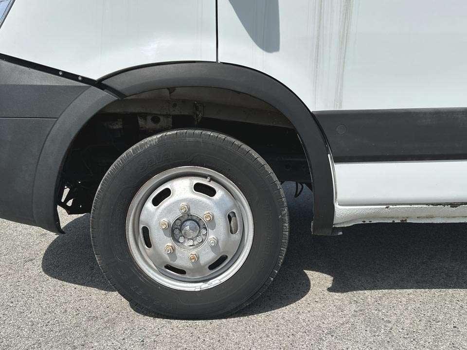 Iveco DAILY 35C13 4x2 Photo 4