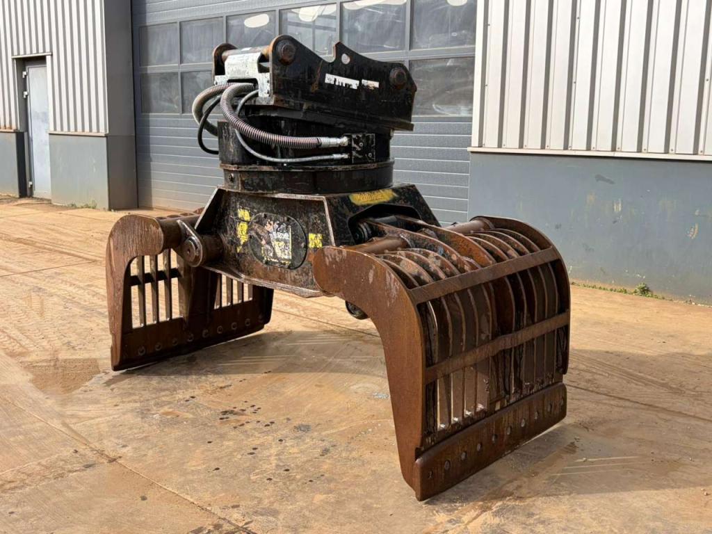 Caterpillar G320B-D OQ70/55 Photo 2