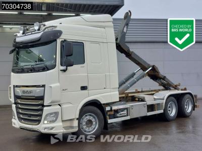 Daf XF 530 6X2 VDL SVL-20-6000 Hooklift  Lift-Axle Automatic MX engine Brake Euro 6 en vente par BAS World B.V.