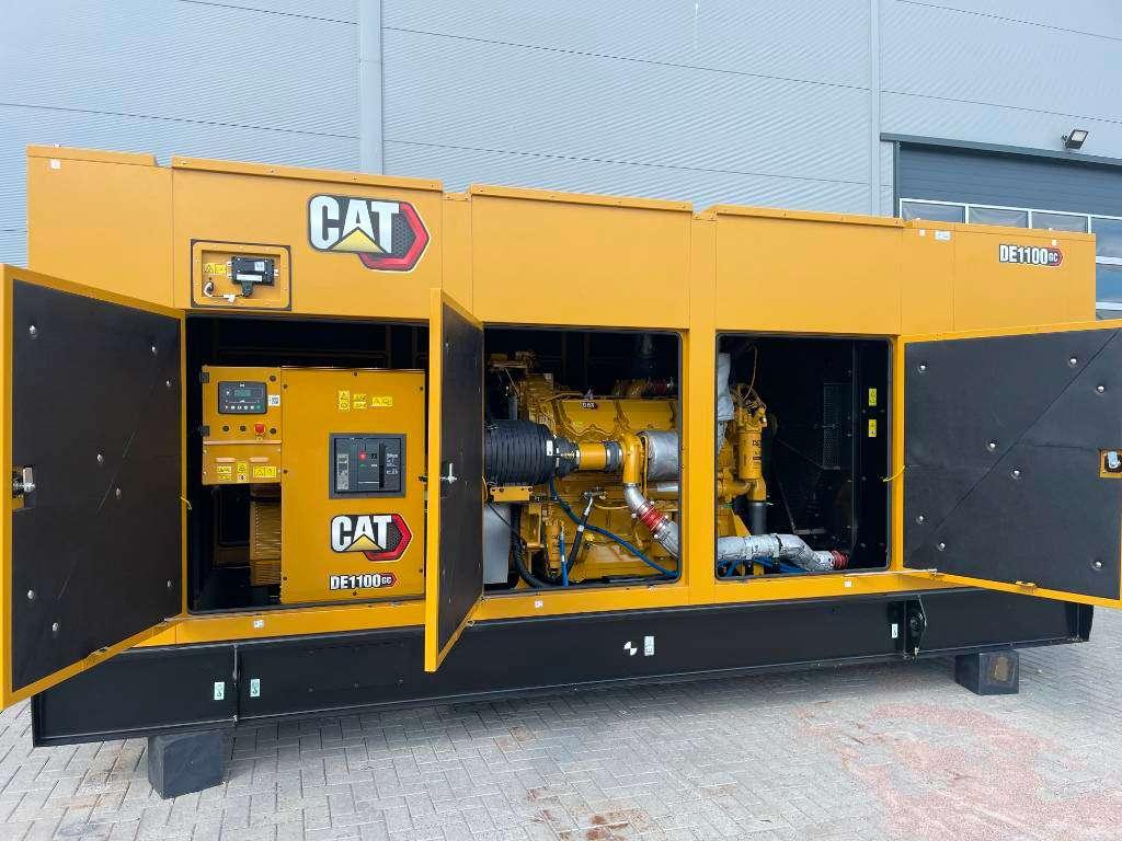 Caterpillar DE1100GC - 1.100 kVA Standby Generator - DPX-18225 Photo 7