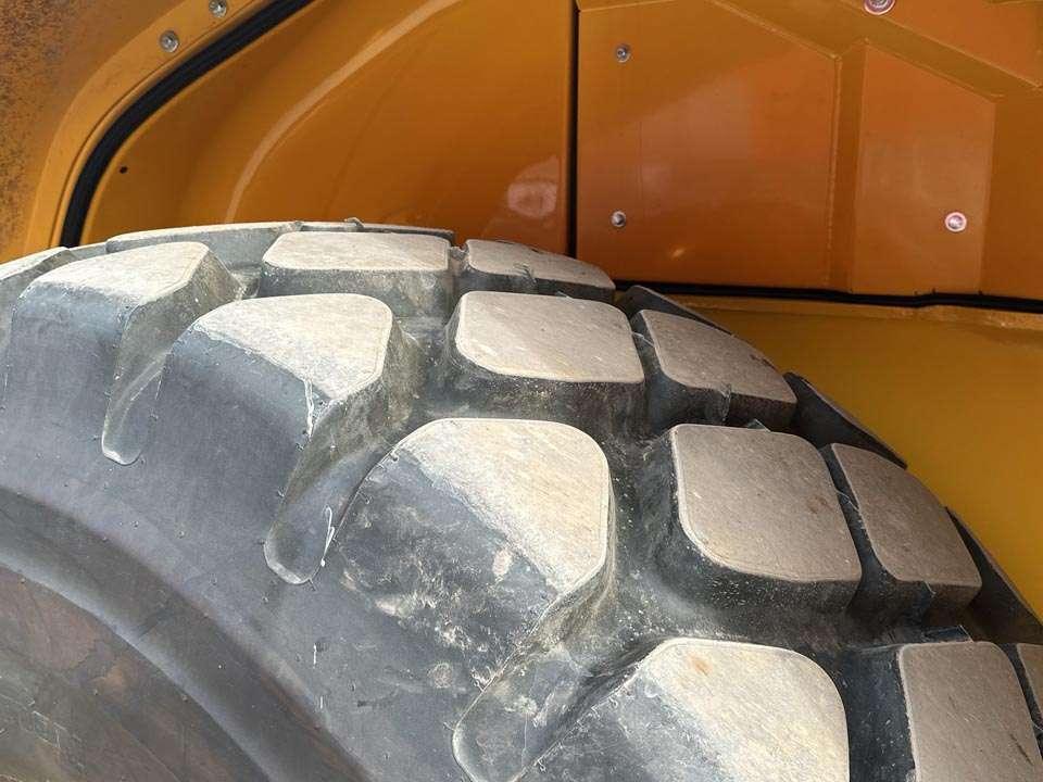 Volvo L180G Photo 5