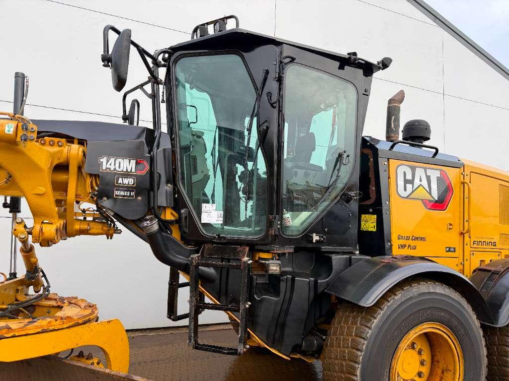 Caterpillar 140M2 VHP 6x6 AWH - 4.88m Blade Photo 22