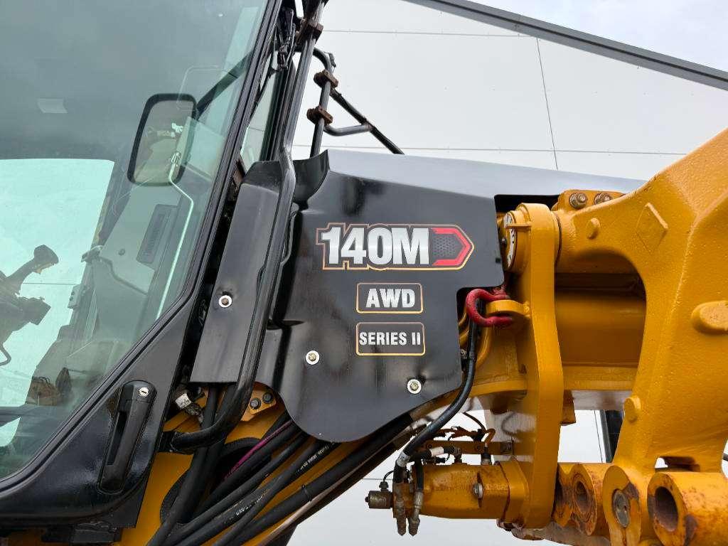 Caterpillar 140M2 VHP 6x6 AWH - 4.88m Blade Photo 25