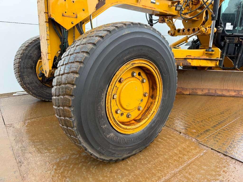 Caterpillar 140M2 VHP 6x6 AWH - 4.88m Blade Photo 26
