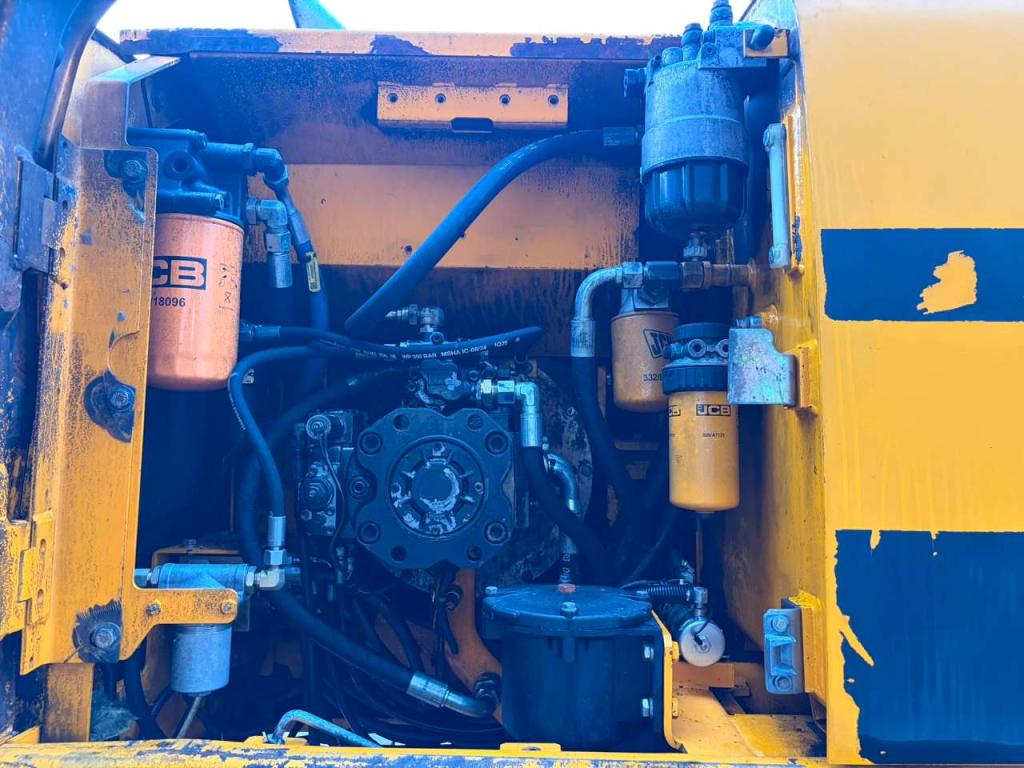 JCB JS175W Photo 26