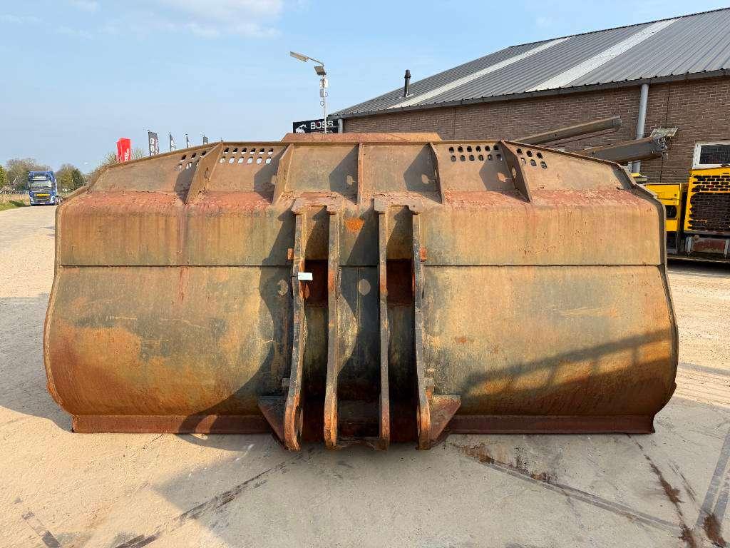 Caterpillar 988 Bucket - Good Overall Condition Photo 6