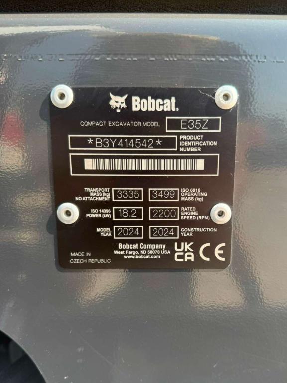 Bobcat E35Z Photo 14