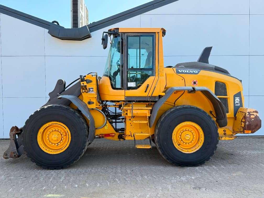 Volvo L70H - 3rd Function / Quick Coupler Photo 1