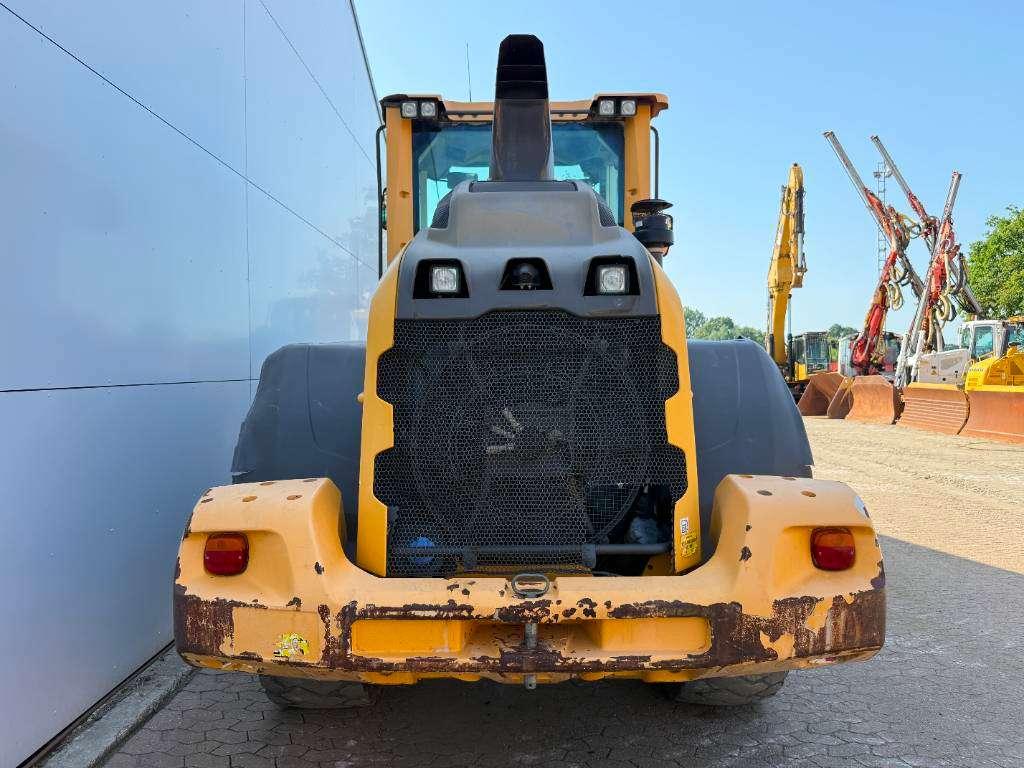 Volvo L70H - 3rd Function / Quick Coupler Photo 4