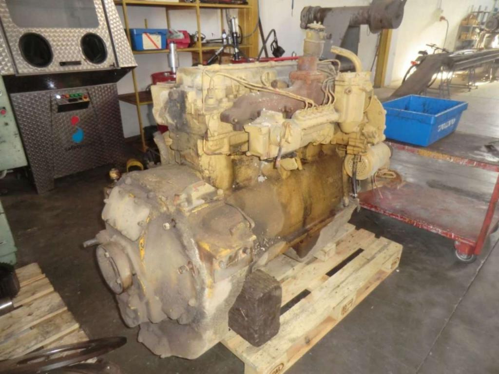 Moteur à combustion pour Caterpillar D333 Photo 1