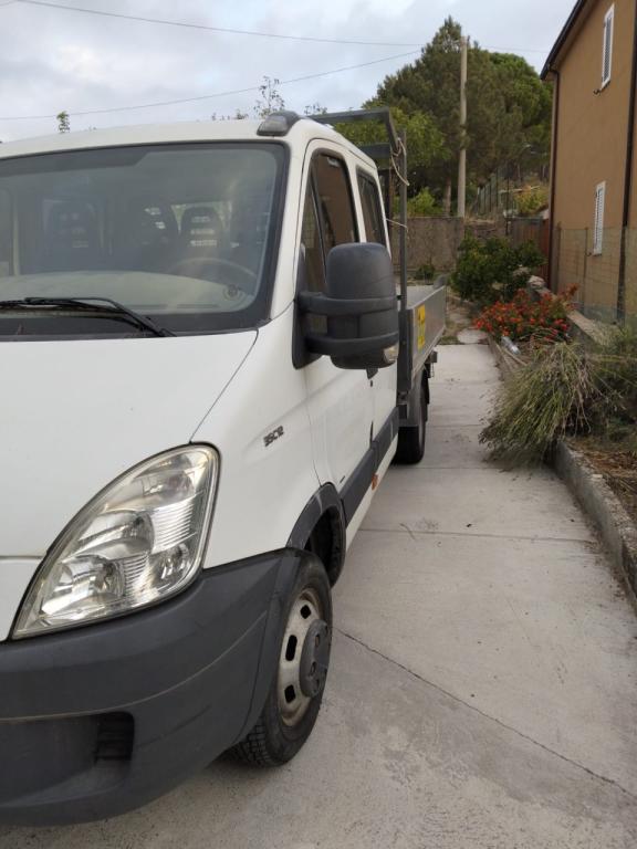 Iveco 35-12 Daily Photo 3