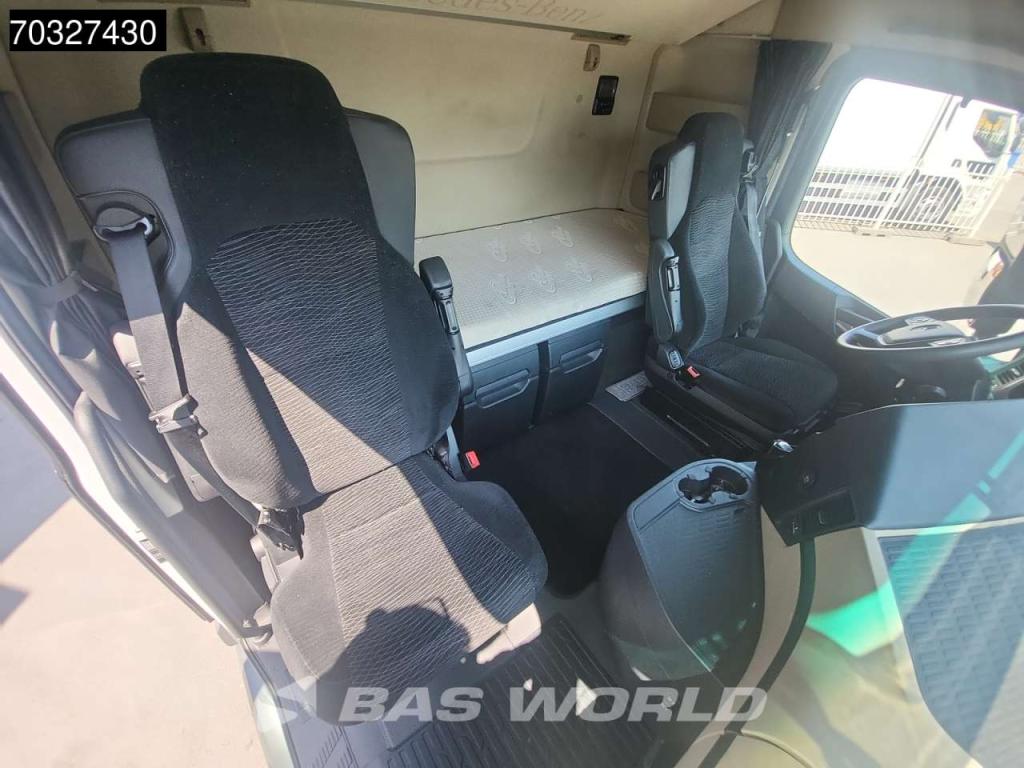 Mercedes Actros 1851 4X2 BigSpace 2x Tanks Standklima Photo 28