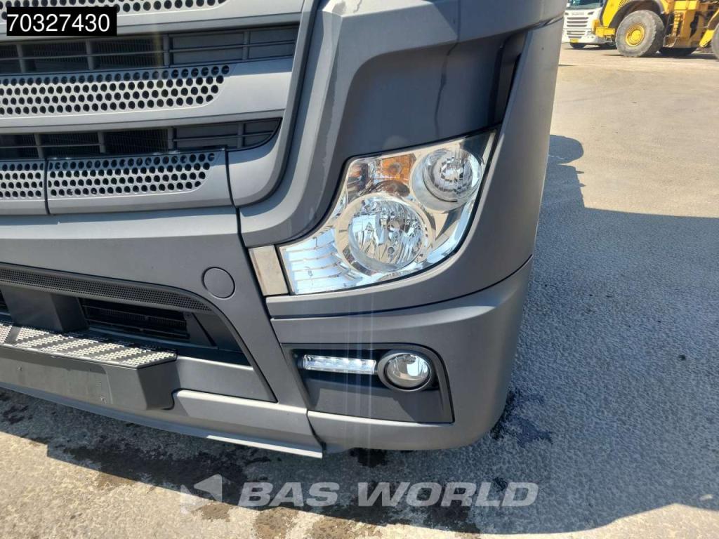 Mercedes Actros 1851 4X2 BigSpace 2x Tanks Standklima Photo 7