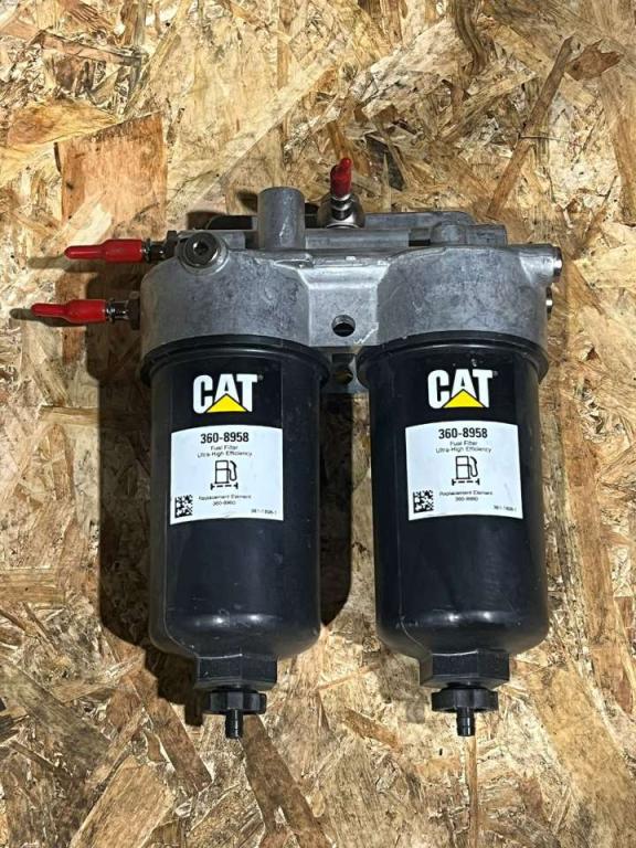 Filtre à gasoil pour Caterpillar Photo 1