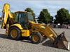 Komatsu WB93R-2 Photo 2 thumbnail