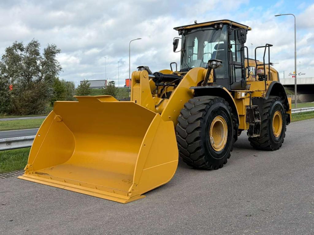 Caterpillar 950M Photo 2