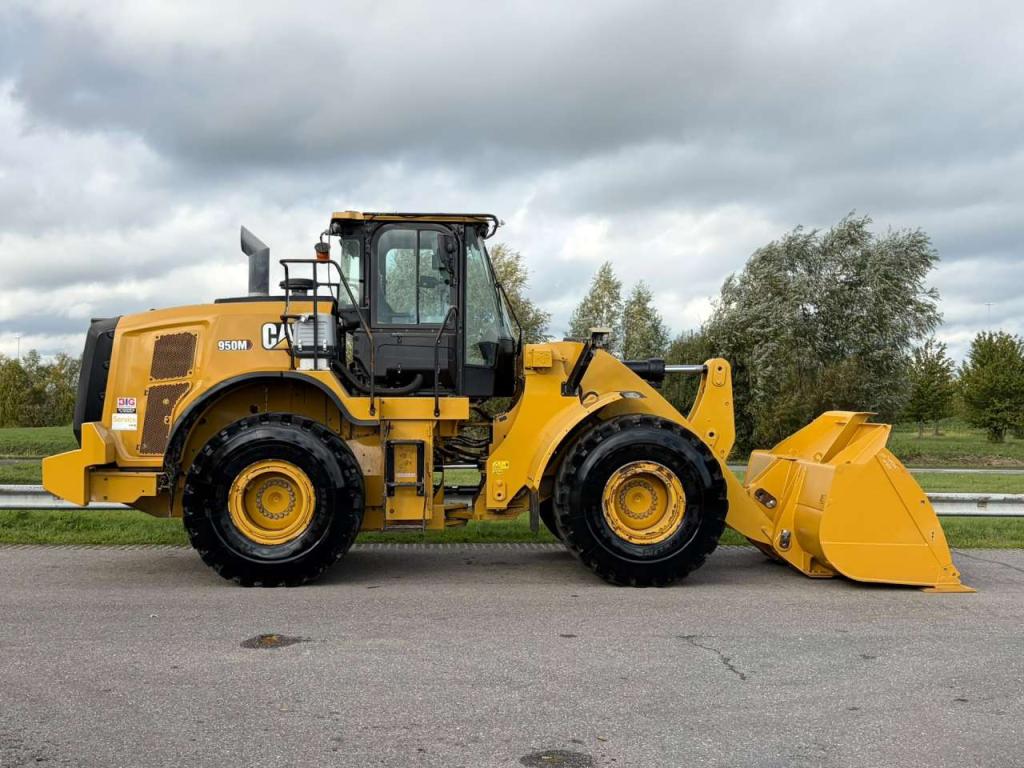 Caterpillar 950M Photo 6