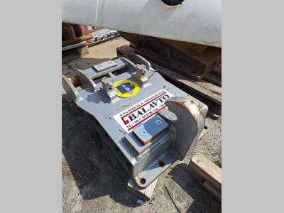 S2 for 25-32 ton excavators Attachment plate en vente par Balavto